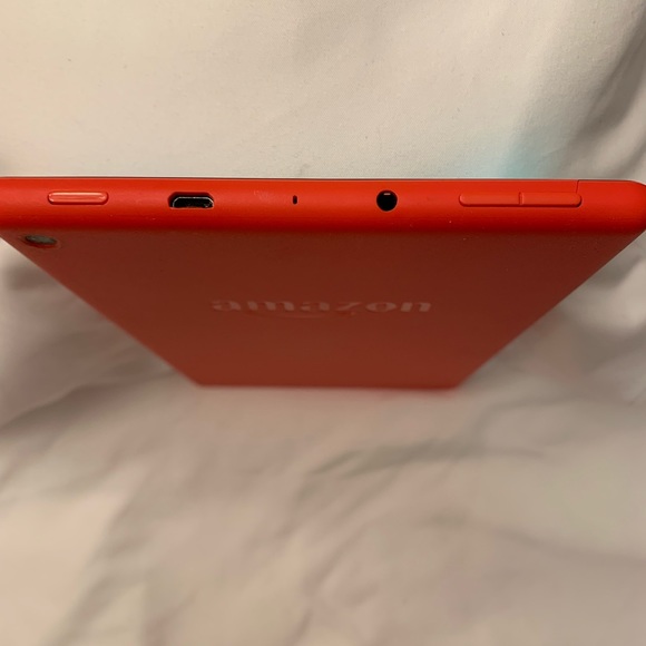 Amazon Kindle Fire HD 8 (8th Gen.) - Red - 16GB - WiFi - Tablet - WORKS … - Picture 5 of 9